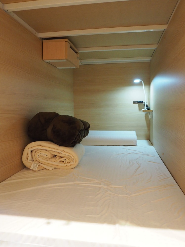 BED AND YOGA TOKYO 東京