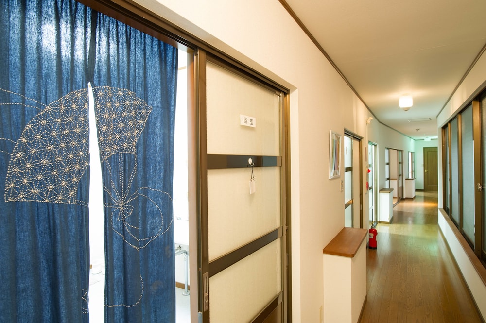 駅前山小屋 A-YARD 東京