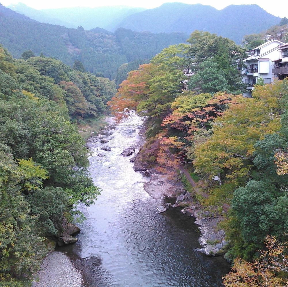駅前山小屋 A-YARD 東京
