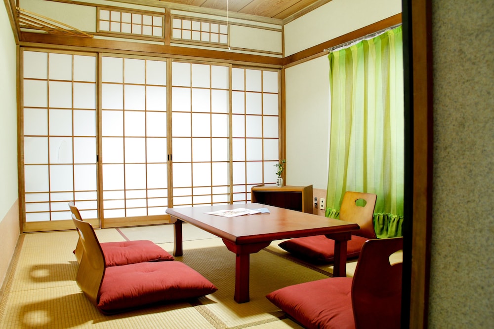 CARAVAN FLAKE - HOSTEL 東京
