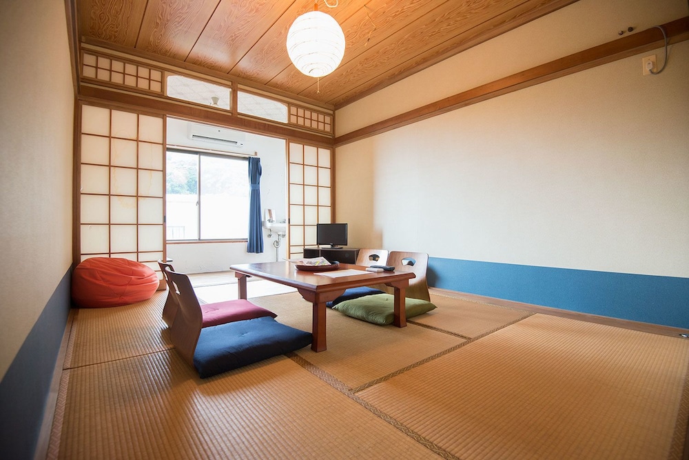 CARAVAN FLAKE - HOSTEL 東京