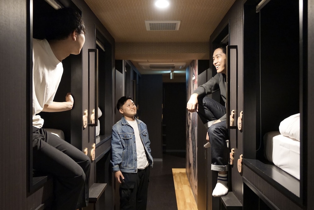 ホテル泊屋 上野 東京