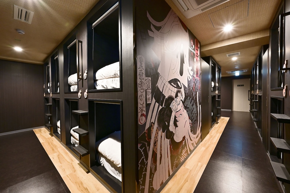 ホテル泊屋 上野 東京