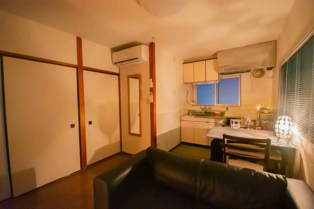 NESTLE APARTMENT TOKYO SHINOKUBO 東京
