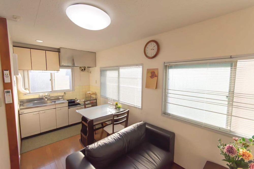 NESTLE APARTMENT TOKYO SHINOKUBO 東京