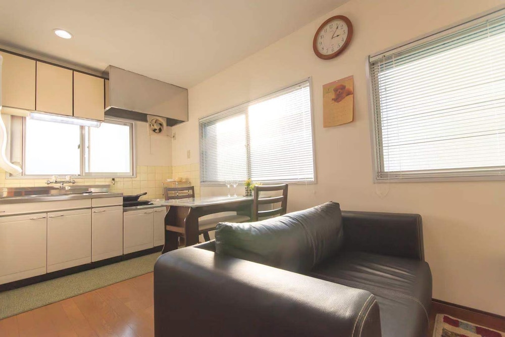 NESTLE APARTMENT TOKYO SHINOKUBO 東京