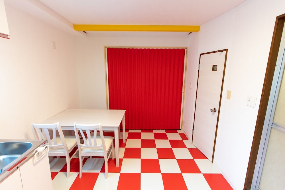 NEAR SHINJUKU SHIBUYA FAMILY APT 4PPL B 東京