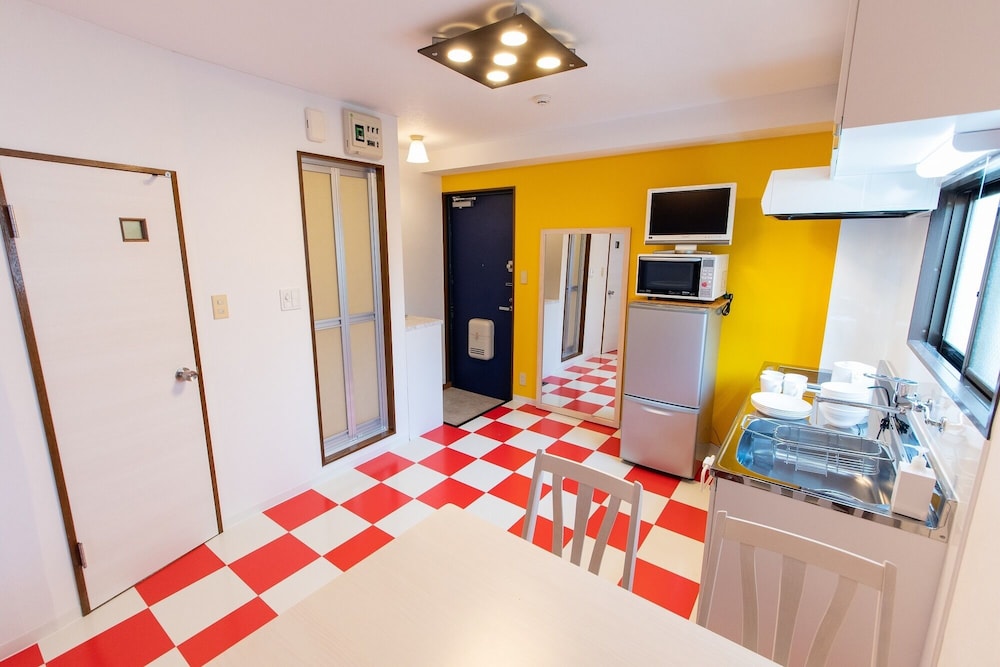 NEAR SHINJUKU SHIBUYA FAMILY APT 4PPL B 東京
