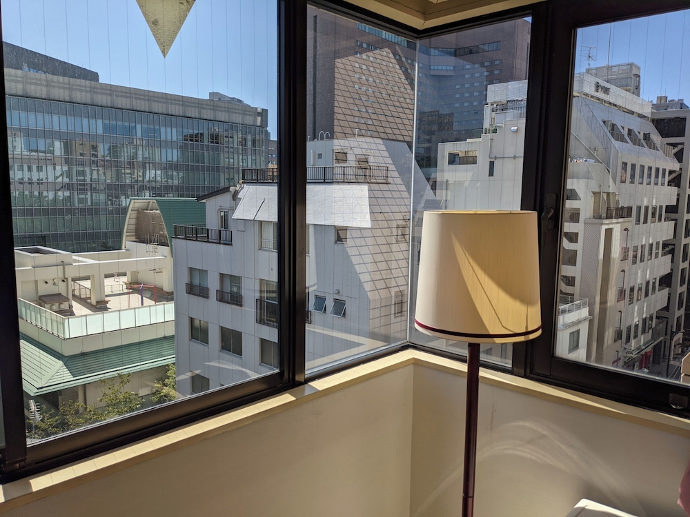 シティペンション ゼム 東京