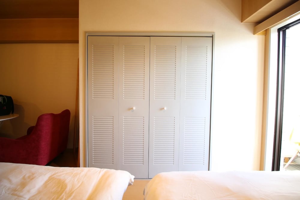 F APT 202 MICKEY HOUSE SHIBUYA SHINJUKU 東京