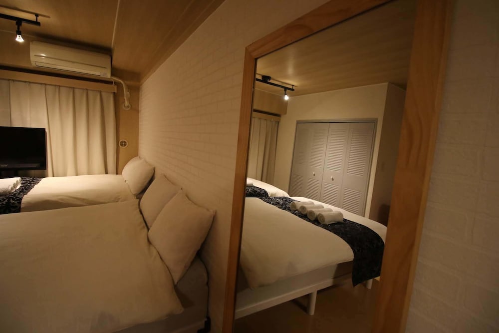 F APT 202 MICKEY HOUSE SHIBUYA SHINJUKU 東京