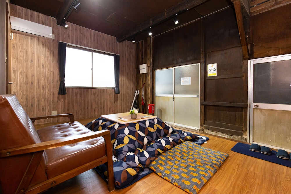 TOKYO HOUSE 東京