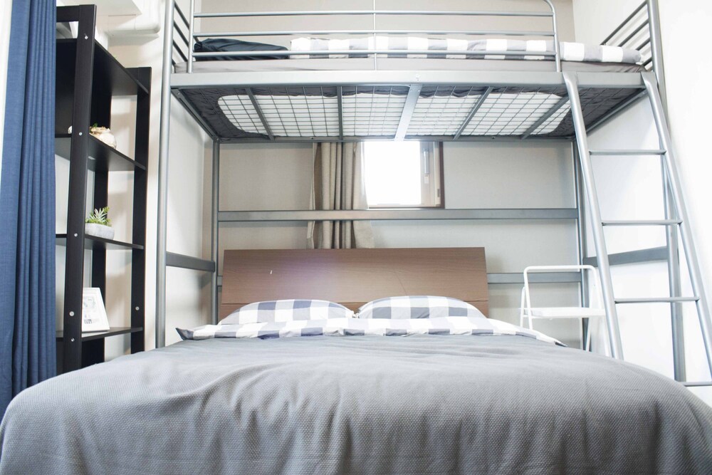 COZY HOME APT OTSUKA D 東京
