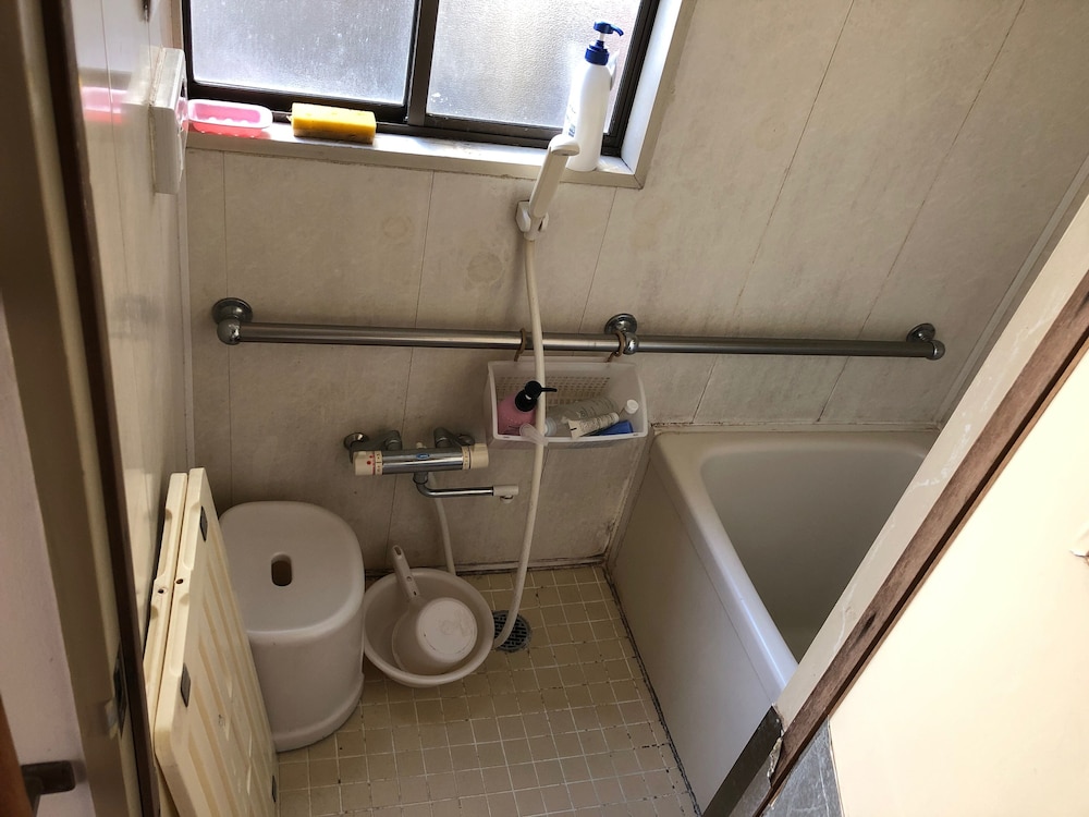 JAPANESE HOUSE BY SHINJUKU 東京
