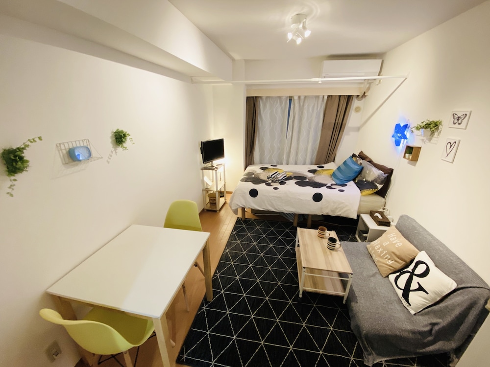 COZY PLACE IN SHINJUKU 東京