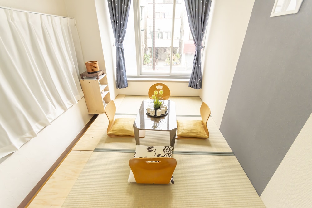 NIPPORI ROOM 東京