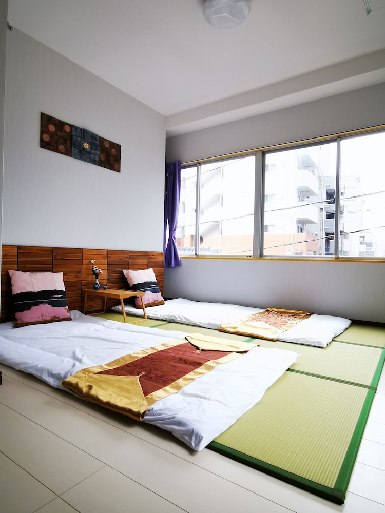 APARTMENT IN ASAKUSA 東京