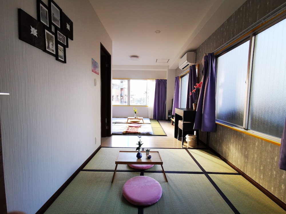 APARTMENT IN ASAKUSA 東京