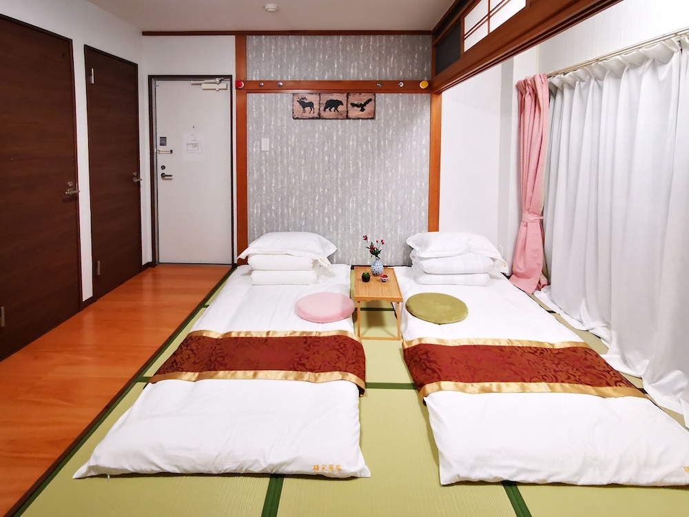 APARTMENT IN ASAKUSA 東京