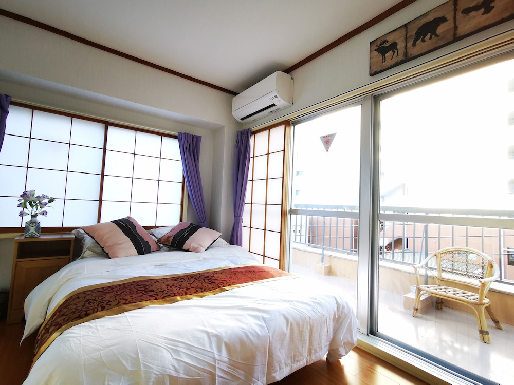 APARTMENT IN ASAKUSA 東京