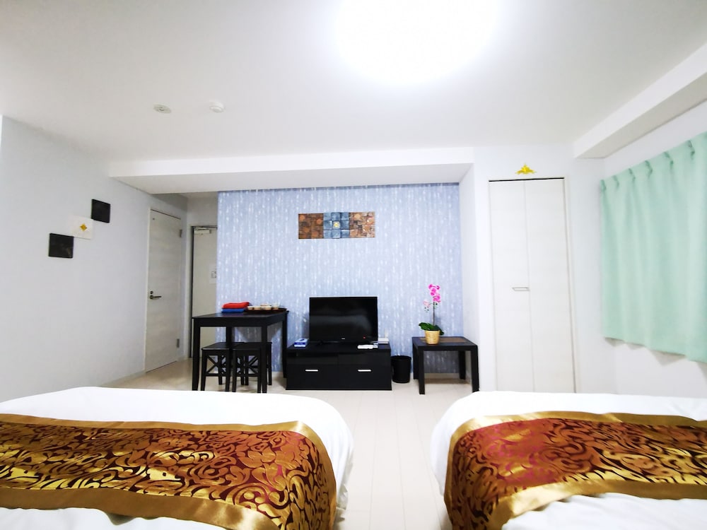 APARTMENT IN ASAKUSA 東京