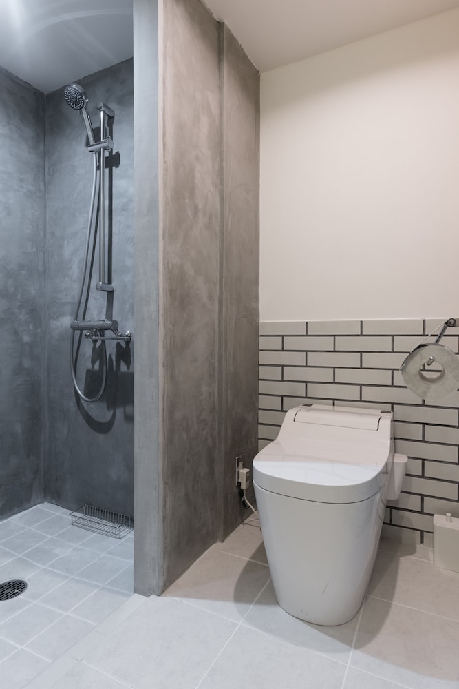 ARTIST HOTEL - BNA HOTEL KOENJI 東京