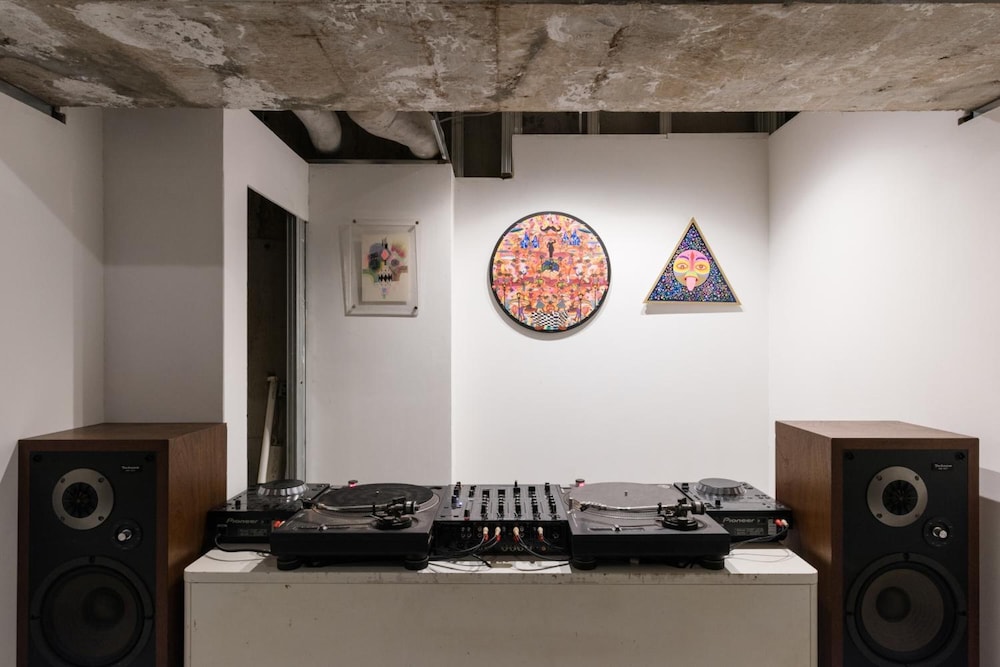 ARTIST HOTEL - BNA HOTEL KOENJI 東京