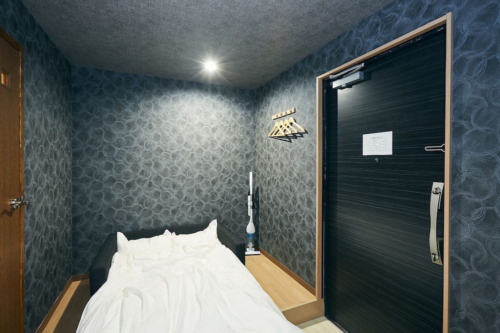 THE GRATIAS HOTEL ASAKUSA RESIDENCE 東京