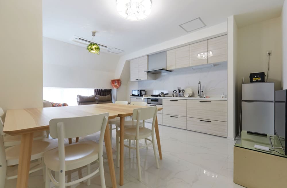 100SQM ASAKUSA APARTMENT 東京