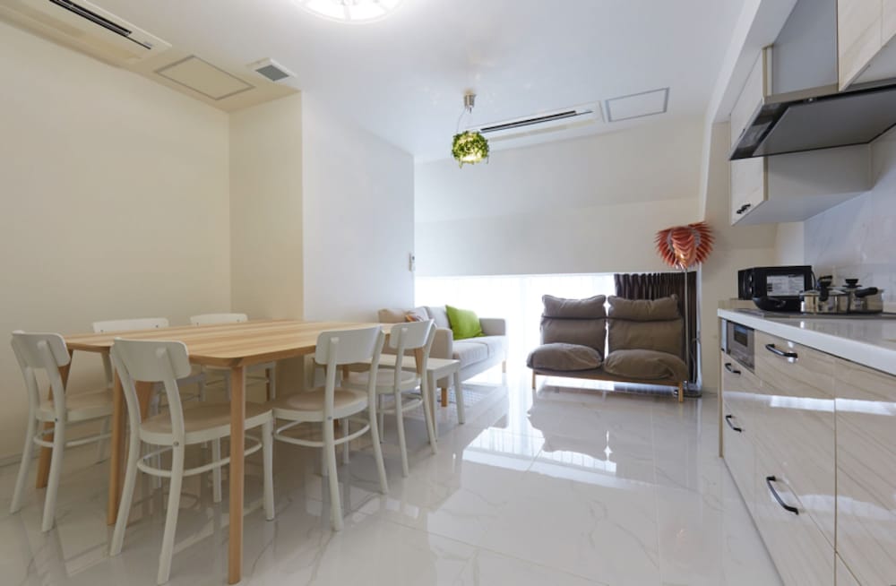 100SQM ASAKUSA APARTMENT 東京