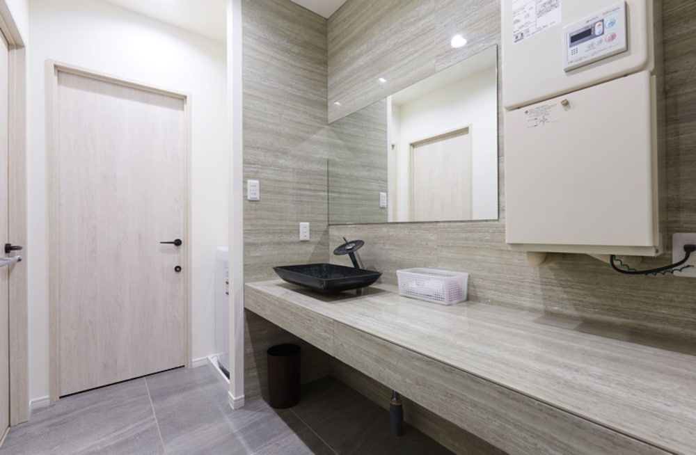100SQM ASAKUSA APARTMENT 東京
