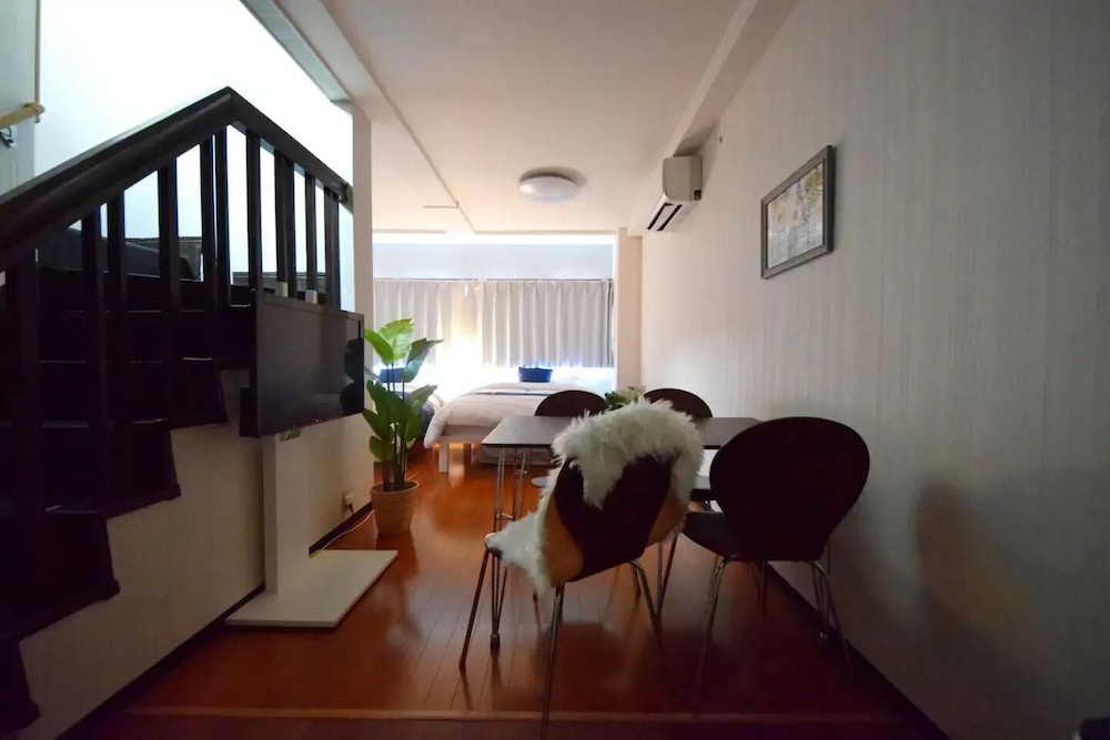 Y'S O BLDG 東京