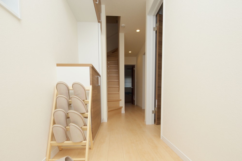 NISHI-SUGAMO GUEST HOUSE 2MIN TO NISHI-SUGAMO STA. 13MIN TO IKEBUKURO STA. 東京