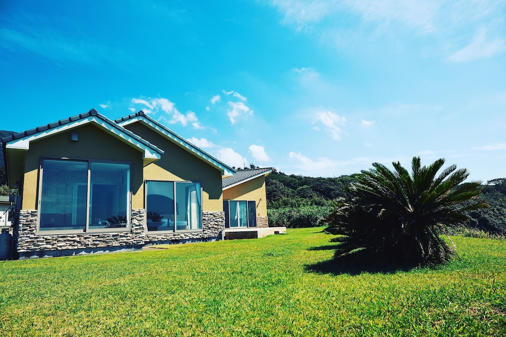 RESORT VILLA MIKO 東京