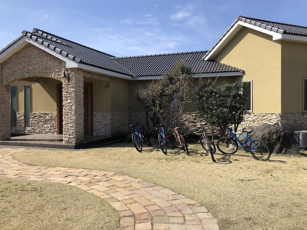 RESORT VILLA MIKO 東京
