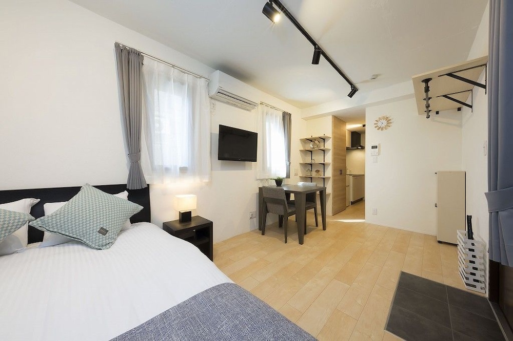 B2 MAISON PHILIPPE SHITAYA 202 東京
