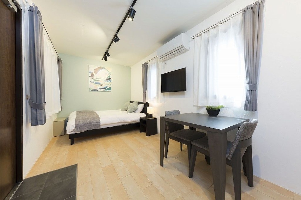 B2 MAISON PHILIPPE SHITAYA 202 東京