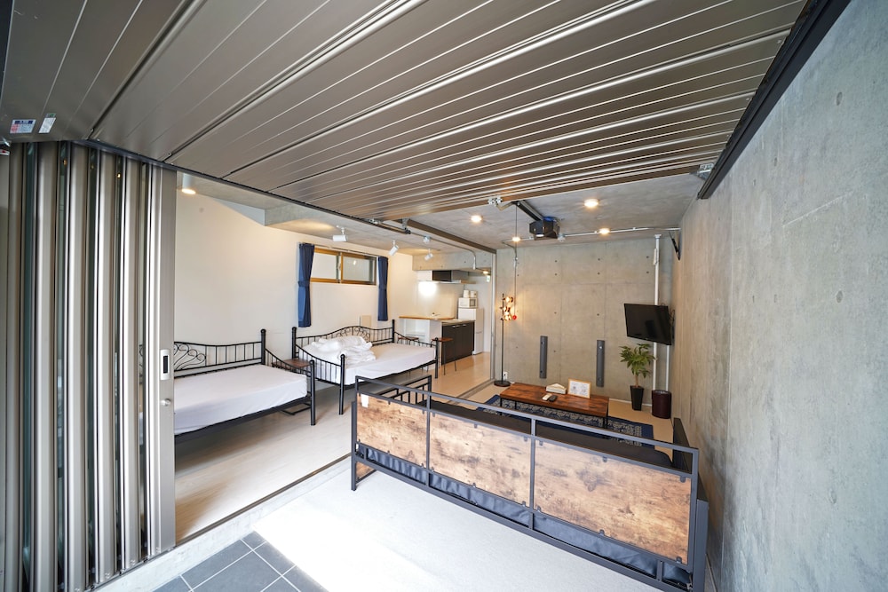 LAFFITTE HIRAI CONDOMINIUM HOTEL 東京