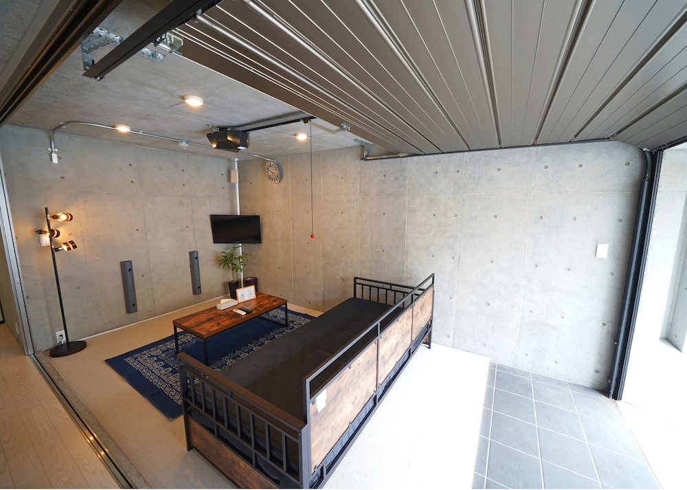 LAFFITTE HIRAI CONDOMINIUM HOTEL 東京