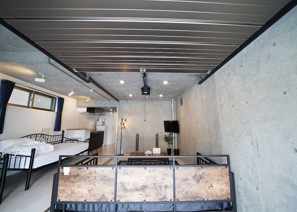 LAFFITTE HIRAI CONDOMINIUM HOTEL 東京