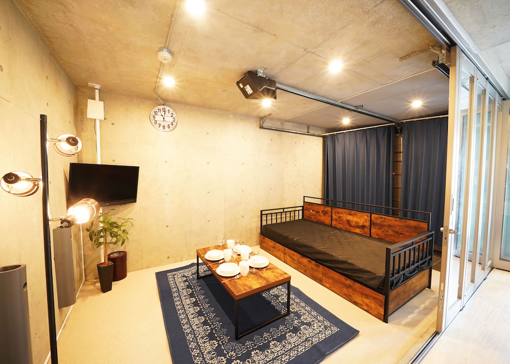 LAFFITTE HIRAI CONDOMINIUM HOTEL 東京