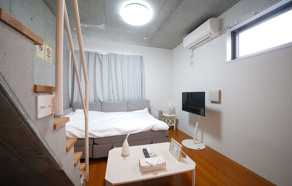 LAFFITTE HIRAI CONDOMINIUM HOTEL 東京