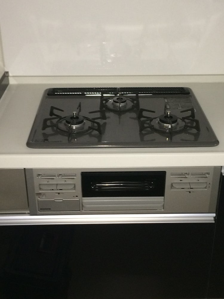 KASAI GUEST HOUSE, 4MIN TO KASAI STA, DIRECT BUSES TO AIRPORT & DISNEY 東京