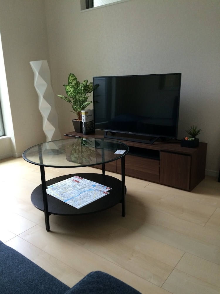 KASAI GUEST HOUSE, 4MIN TO KASAI STA, DIRECT BUSES TO AIRPORT & DISNEY 東京