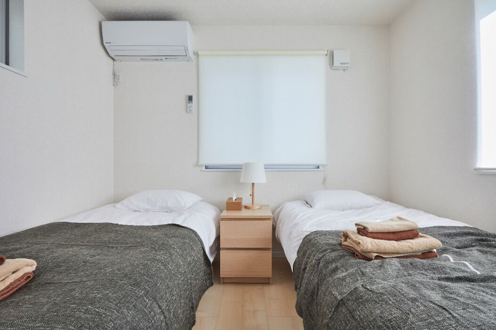 KASAI GUEST HOUSE, 4MIN TO KASAI STA, DIRECT BUSES TO AIRPORT & DISNEY 東京