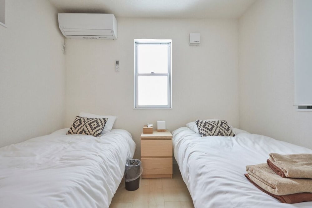 KASAI GUEST HOUSE, 4MIN TO KASAI STA, DIRECT BUSES TO AIRPORT & DISNEY 東京