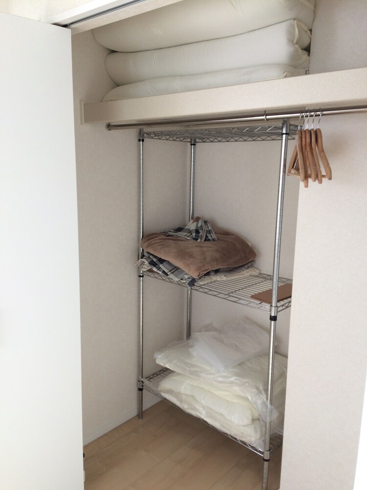 KASAI GUEST HOUSE, 4MIN TO KASAI STA, DIRECT BUSES TO AIRPORT & DISNEY 東京