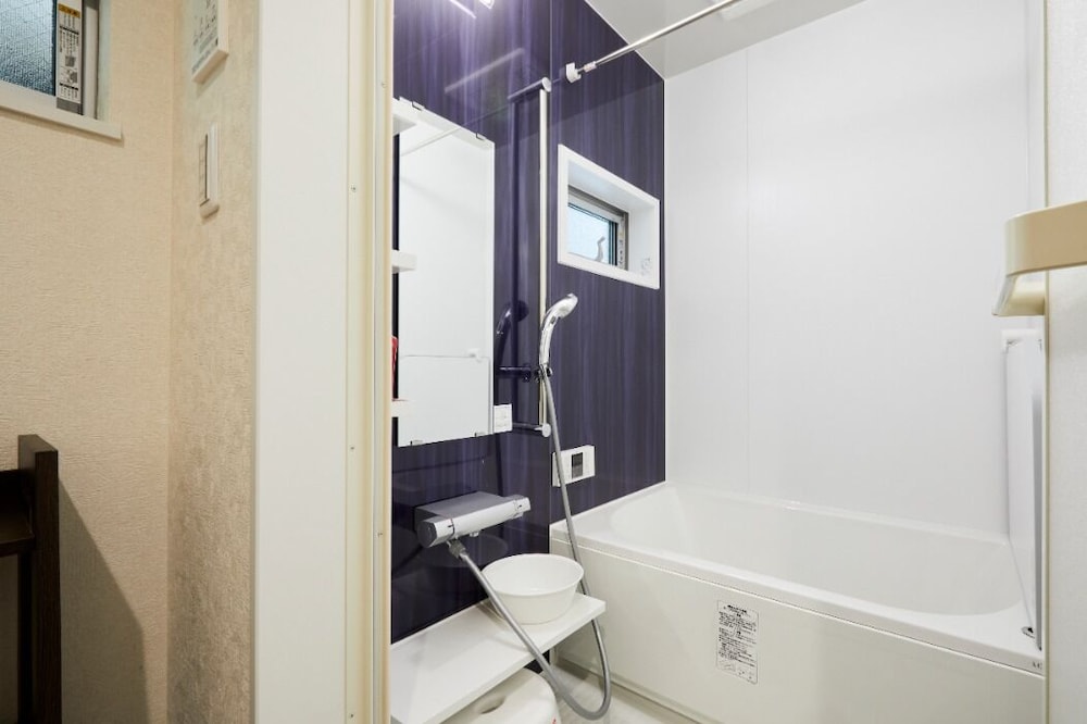 KASAI GUEST HOUSE, 4MIN TO KASAI STA, DIRECT BUSES TO AIRPORT & DISNEY 東京