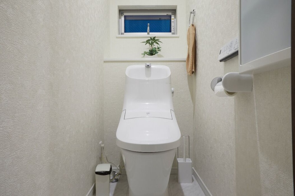 KASAI GUEST HOUSE, 4MIN TO KASAI STA, DIRECT BUSES TO AIRPORT & DISNEY 東京