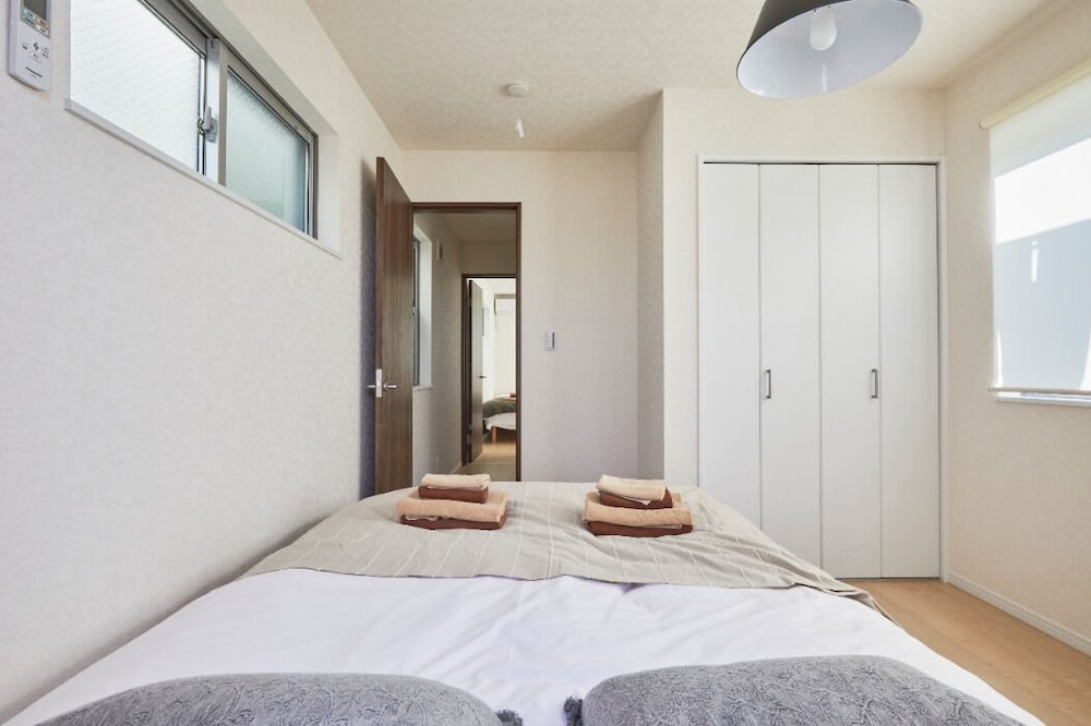 KASAI GUEST HOUSE, 4MIN TO KASAI STA, DIRECT BUSES TO AIRPORT & DISNEY 東京